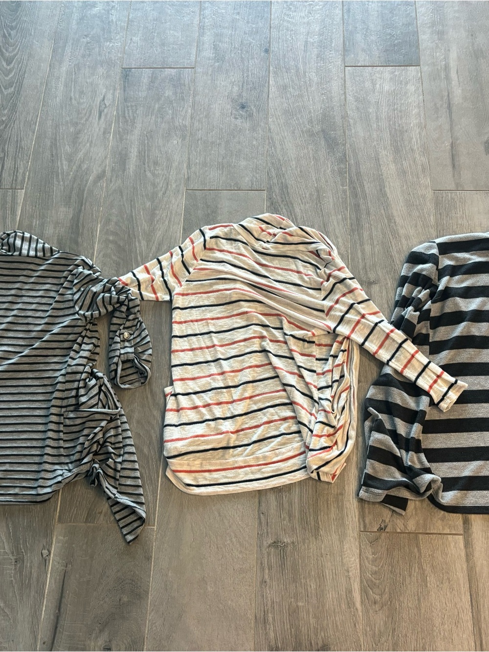Striped Open-Front Women’s Cardigans - Picture 8 of 8